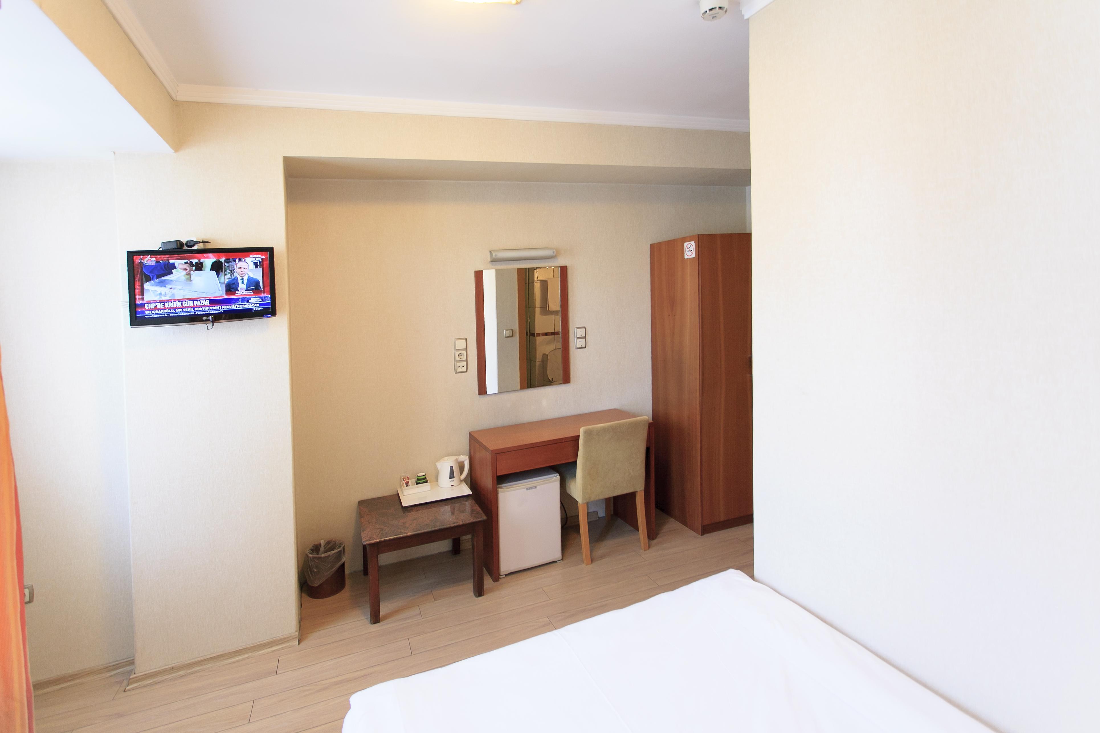 Hotel Inter Istanbul Bagian luar foto